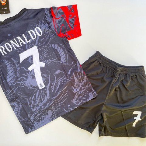 Дитяча підліткова футбольна форма Ronaldo FC Real Madrid 116,128,140,152,164,176 розмір 152 3087313241 фото