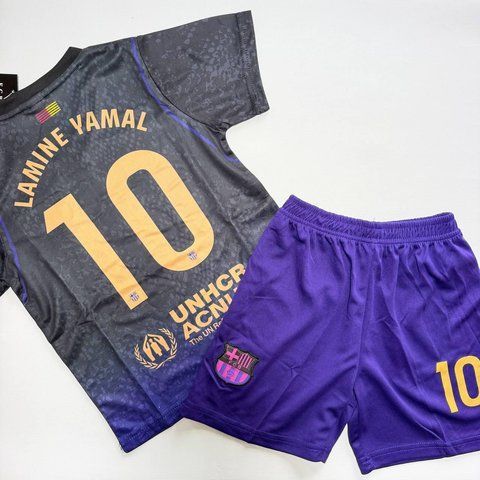 Дитяча футбольна форма FC Barcelona Lamine Yamal 10 сезон 26/27 чорно-синя виїзна (футболка + шорти) 176 3233019506 фото