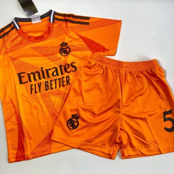 Дитяча підліткова футбольна форма Bellingham FC Real Madrid 116,128,140,152,164,176 розмір 2557960918 фото