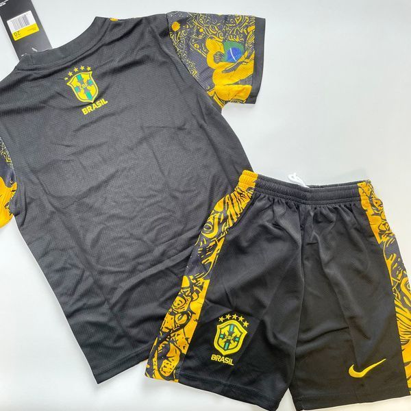 Дитяча підліткова футбольна форма Brazil national football team 116,128,140,164 розмір 2764104061 фото