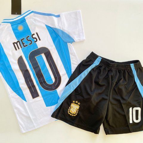 Дитяча підліткова футбольна форма Messi Argentina team 116,128,140,152,164,176 розмір 2749946607 фото