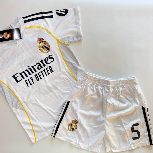 Дитяча футбольна форма Real Madrid Bellingham 5, розміри 116, 128, 140, 152, 164, 176 176 3186273581 фото
